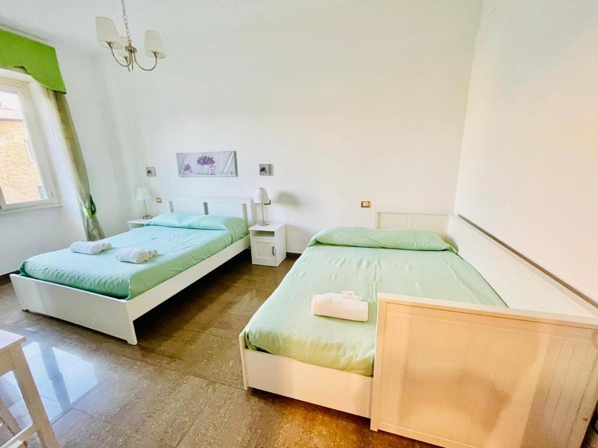 Interno Dieci Rome Extérieur photo