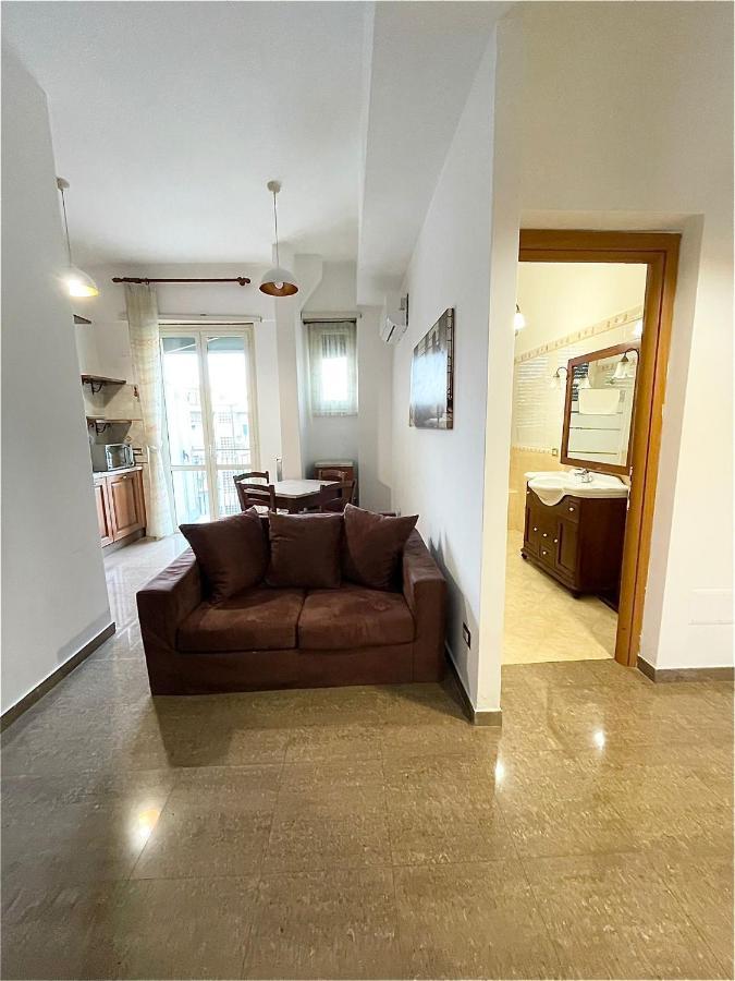 Interno Dieci Rome Extérieur photo